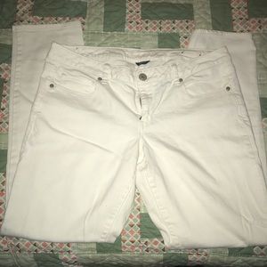 White American Eagle Jeans